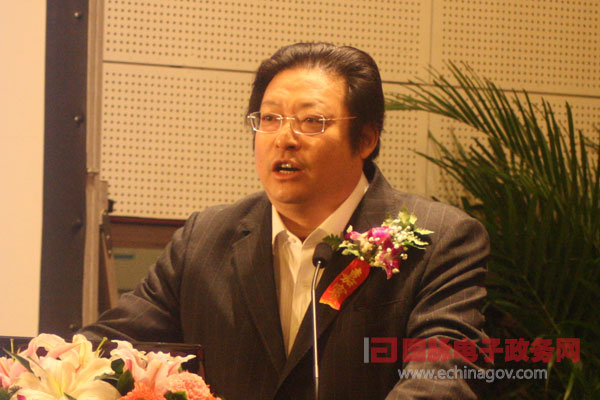 張克平:政府網(wǎng)站群助推智慧政府建設