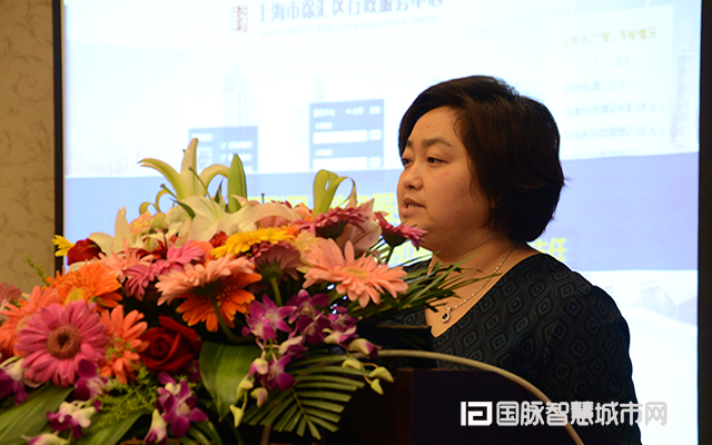 2015中國互聯(lián)網(wǎng)+信息社會高端論壇在舟山舉行.jpg