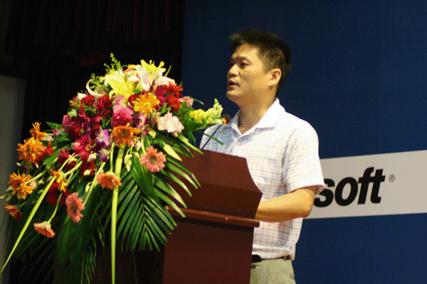 楊冰之:智能化公共服務(wù)平臺成政府網(wǎng)站建設(shè)新目標(biāo)