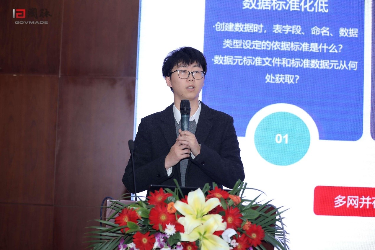 鐘乙喬.jpg 鐘乙喬.jpg