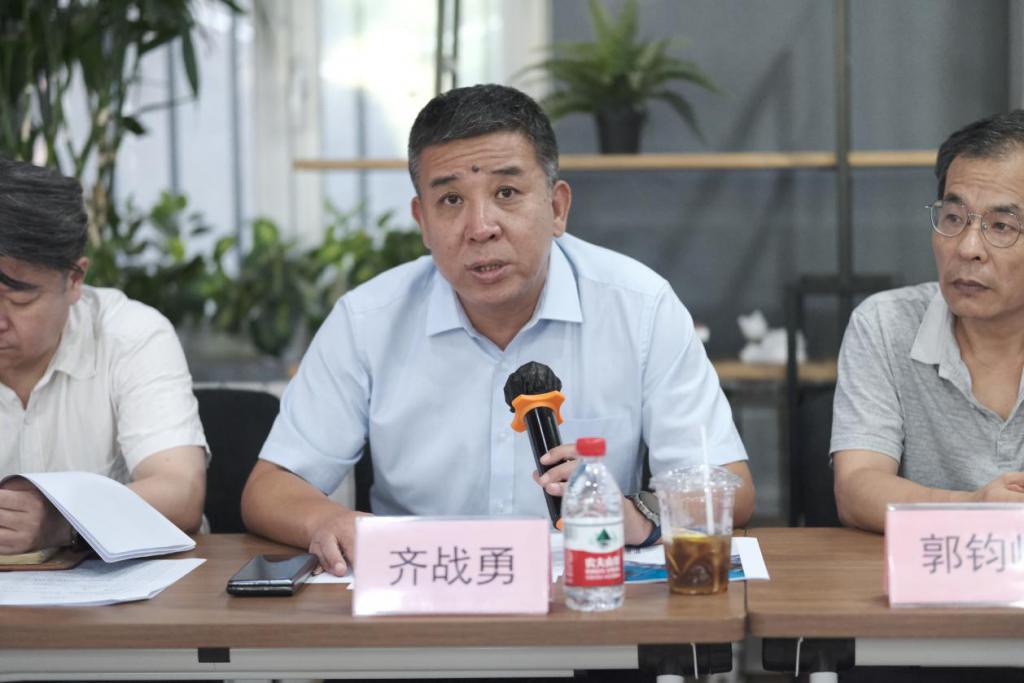 “發(fā)現(xiàn)北京新經(jīng)濟(jì)增長點(diǎn)——集成電路設(shè)計(jì)產(chǎn)業(yè)”專題研討會(huì)在京舉辦