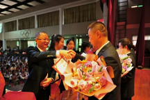 IDG熊曉鴿情系教育，感恩傳承，為母校發(fā)展做貢獻(xiàn)